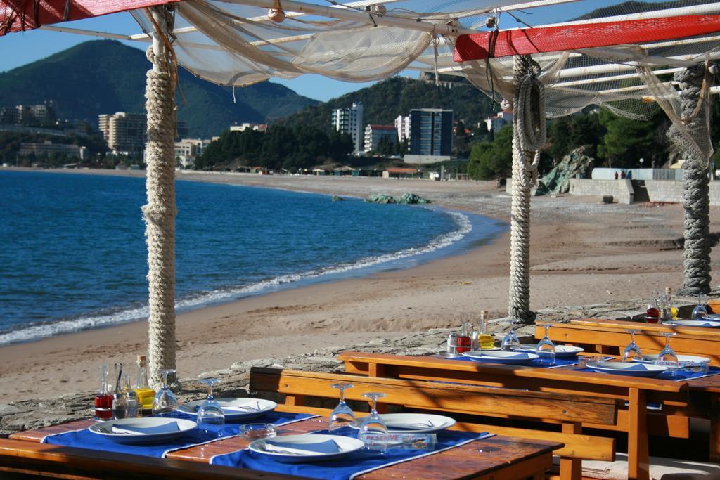 Apartments Slavica Rafailovici Budva Exteriör bild
