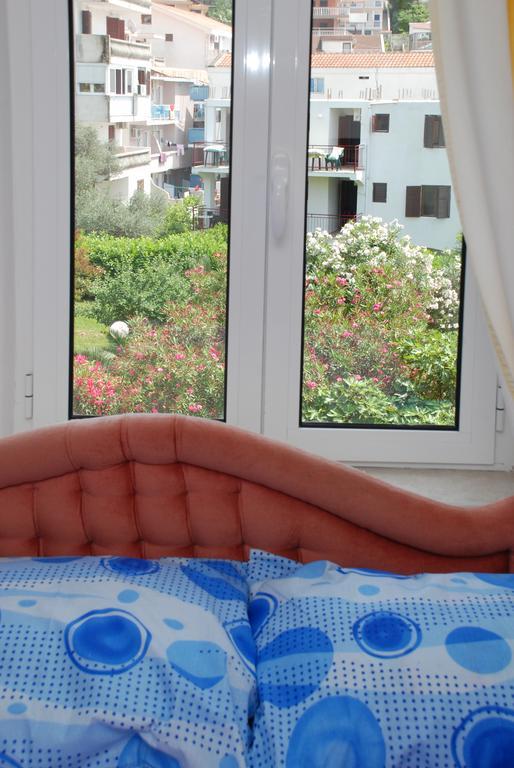 Apartments Slavica Rafailovici Budva Rum bild